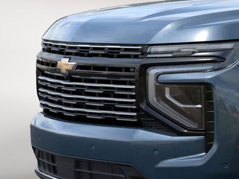 New 2026 Chevrolet Suburban High Country image 13