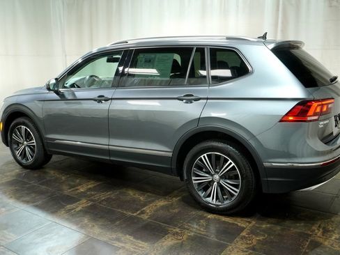 Used 2019 Volkswagen Tiguan SEL AWD/4WD image 7