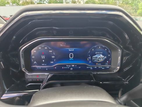 Used 2025 Chevrolet Silverado 1500 LT AWD/4WD image 15