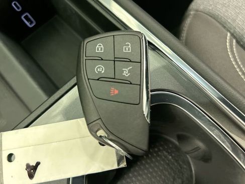 New 2025 GMC Acadia Elevation AWD/4WD image 34