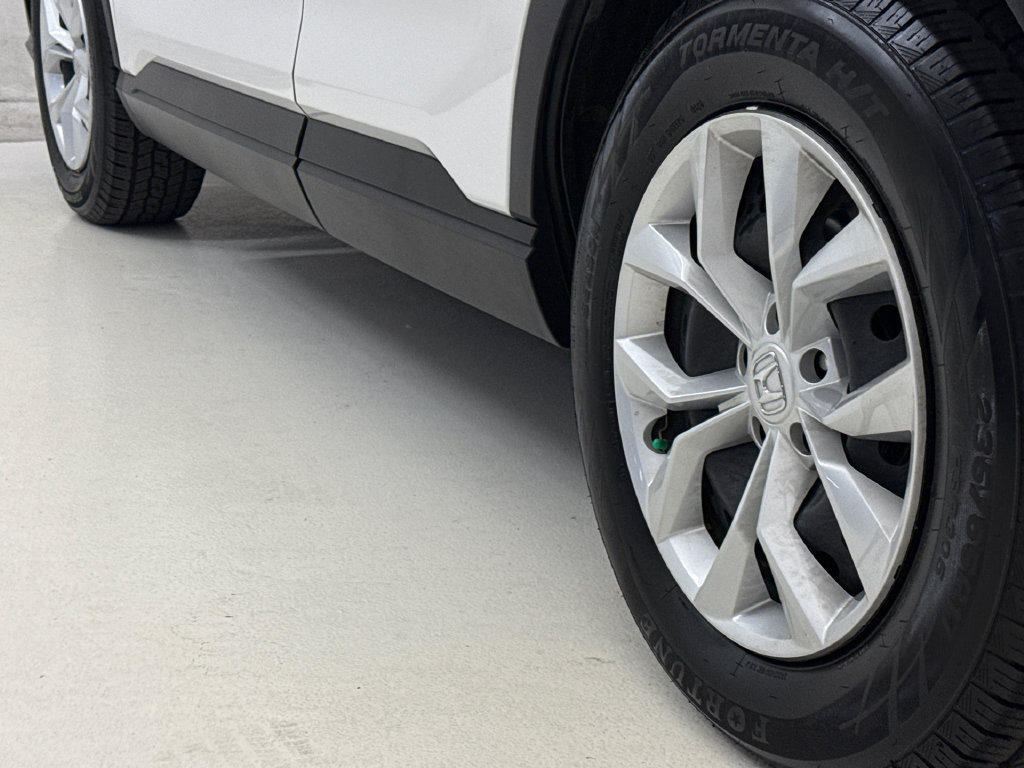 Used 2025 Honda CR-V LX image 10