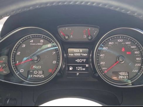 Used 2015 Audi R8 V8 AWD/4WD image 13