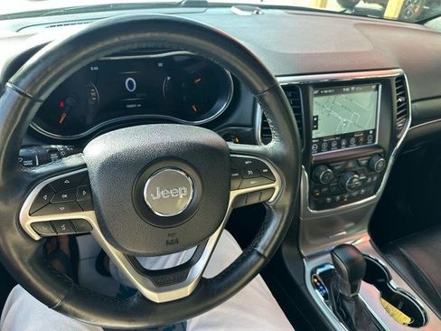 Used 2018 Jeep Grand Cherokee Limited w/ Luxury Group II AWD/4WD image 23