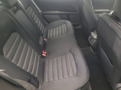 Used 2014 Ford Fusion SE image 19