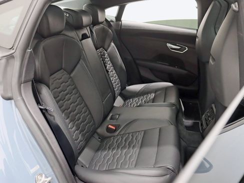 Used 2022 Audi e-tron GT Premium Plus w/ Performance Package image 25