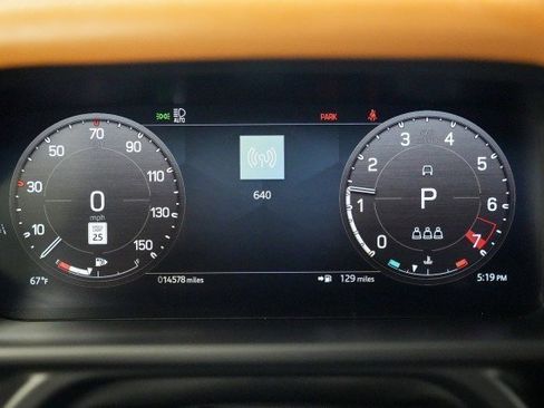 Used 2024 Land Rover Defender 90 V8 image 28