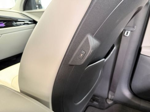Used 2023 Kia Niro Wind FWD image 32