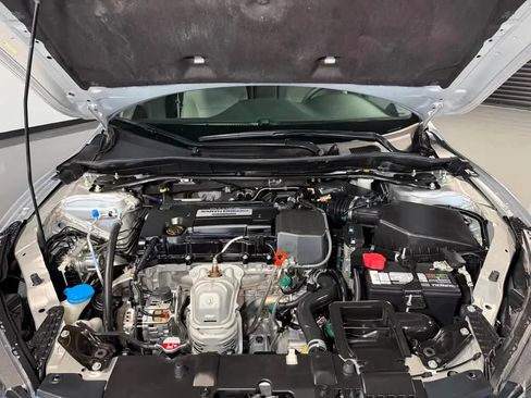 Used 2014 Honda Accord EX-L image 8