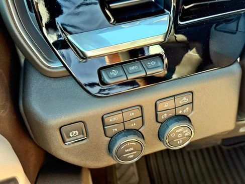 New 2026 Chevrolet Silverado 3500 LTZ w/ LTZ Texas Edition image 22