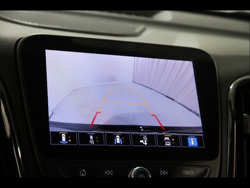 Used 2023 Chevrolet Equinox RS w/ RS Leather Package AWD/4WD image 14