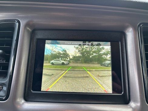 Used 2023 Dodge Challenger SXT image 19