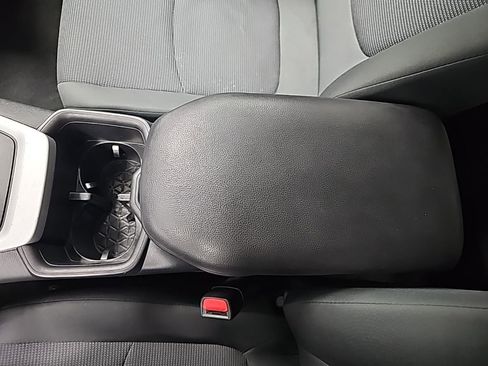 Used 2023 Toyota RAV4 LE image 20