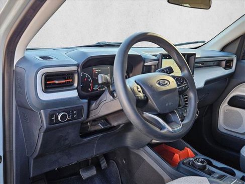 Used 2024 Ford Maverick XLT image 10