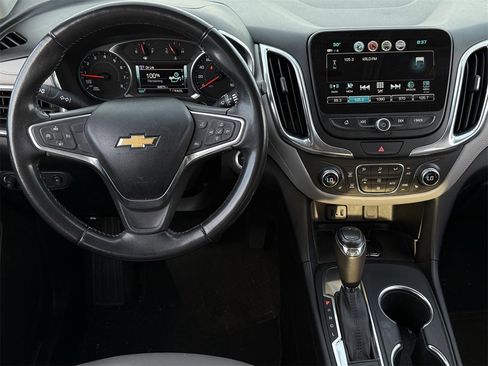Used 2018 Chevrolet Equinox Premier image 10