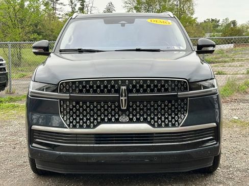 New 2025 Lincoln Navigator Reserve AWD/4WD image 30