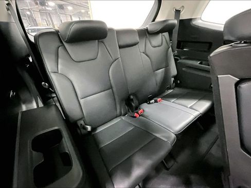 Used 2020 Kia Telluride EX AWD/4WD image 34