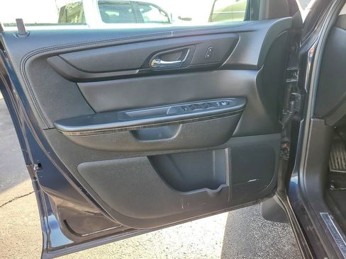 Used 2016 GMC Acadia SLT w/ Open Road Package image 18