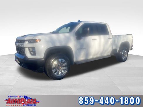 Used 2022 Chevrolet Silverado 2500 Custom w/ Custom Value Package image 2