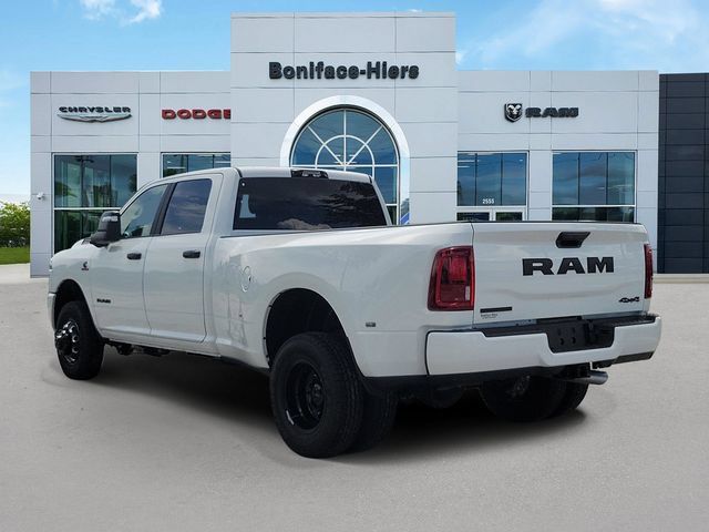 New 2027 RAM 3500 Big Horn AWD/4WD image 3