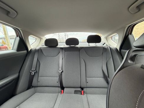 Used 2025 Kia K4 FWD image 32