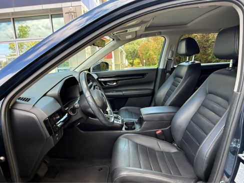 Used 2024 Honda CR-V EX-L image 3
