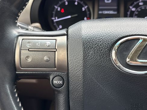 Used 2012 Lexus GX 460 w/ Comfort Plus Pkg AWD/4WD image 25