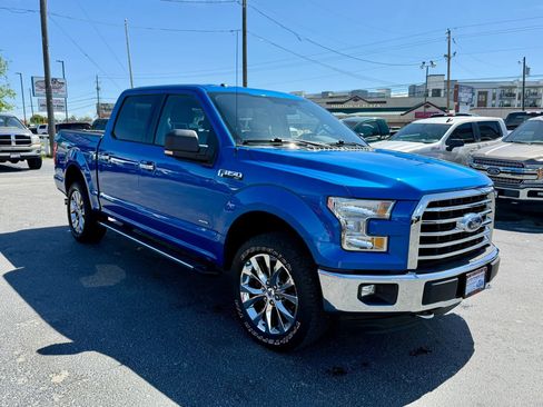 Used 2015 Ford F150 XLT w/ Equipment Group 302A Luxury AWD/4WD image 7