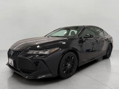 Used 2022 Toyota Avalon XSE FWD image 12