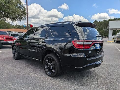 Used 2024 Dodge Durango SXT w/ SXT Blacktop Group AWD/4WD image 6