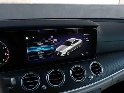 Used 2021 Mercedes-Benz E 53 AMG 4MATIC Sedan w/ Exterior Lighting Package image 46