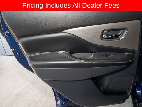 Used 2024 Nissan Murano SL FWD image 11