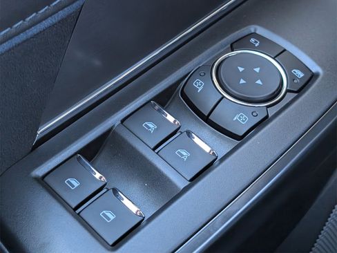 New 2025 Ford F150 Platinum w/ FX4 Off-Road Package image 21