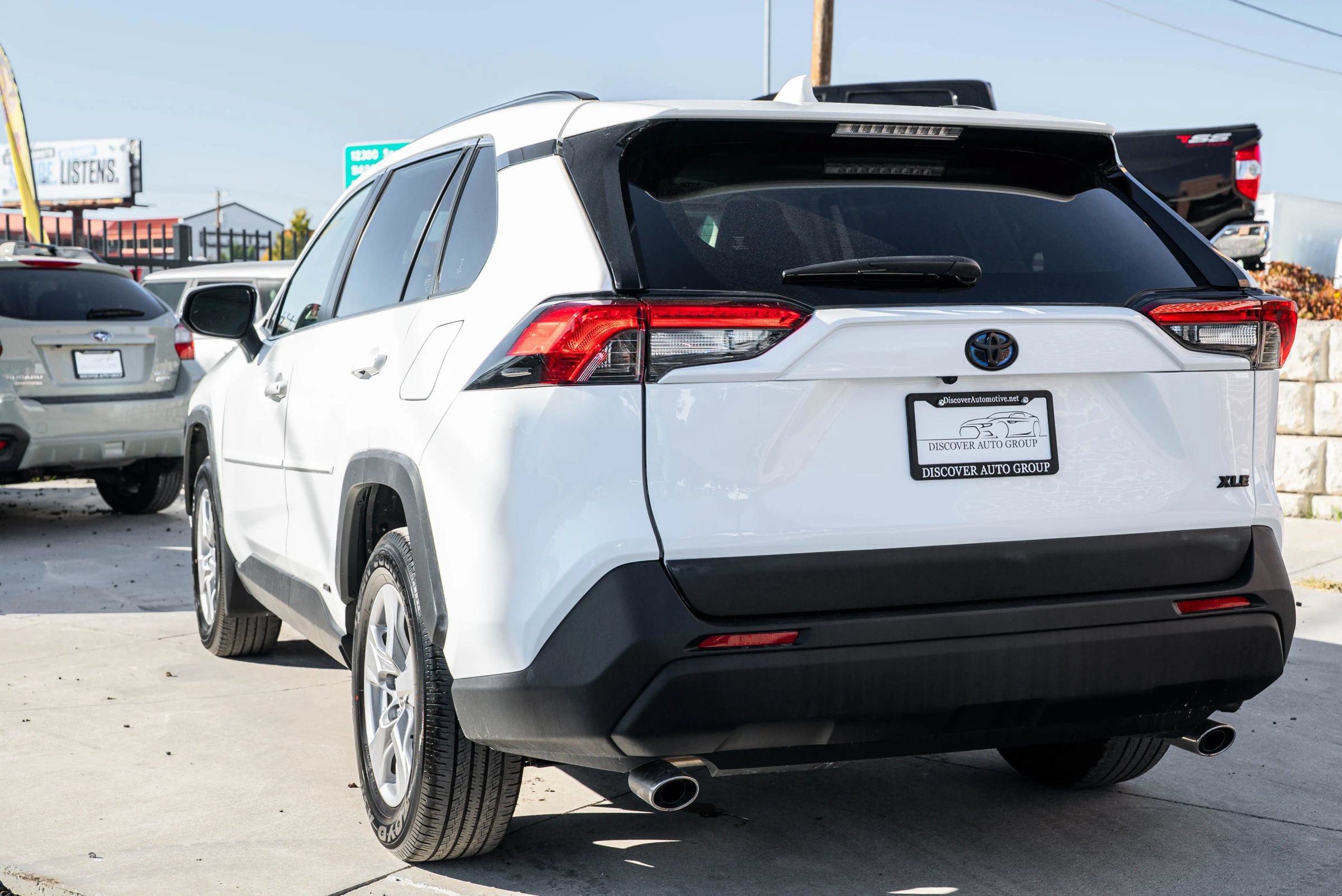 Used 2024 Toyota RAV4 XLE w/ Convenience Package AWD/4WD image 6