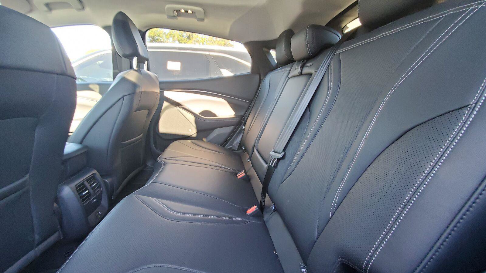 Used 2022 Ford Mustang Mach-E Premium AWD/4WD image 5
