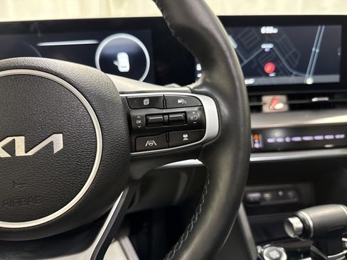 Certified 2023 Kia Sportage SX FWD image 18