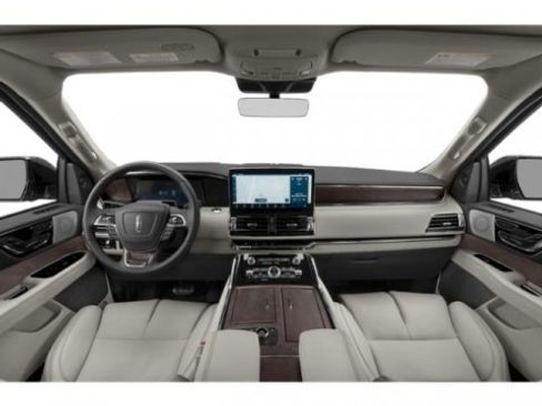 Certified 2023 Lincoln Navigator L Reserve image 8