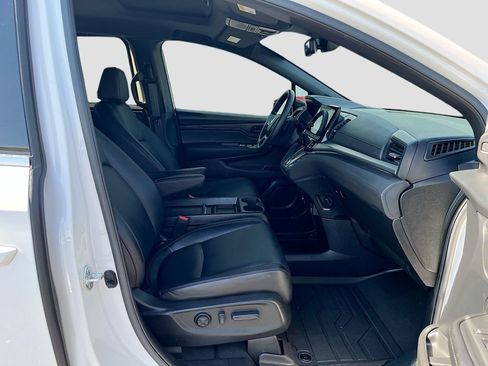 Used 2024 Honda Odyssey Sport image 29