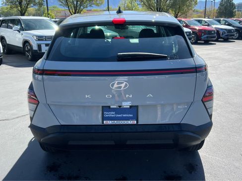 Certified 2026 Hyundai Kona SE image 9