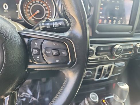 Used 2021 Jeep Wrangler Unlimited Sport w/ LED Headlamp & Fog Lamp Group AWD/4WD image 21