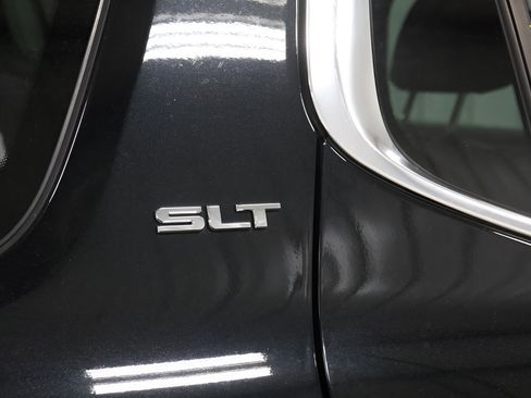 Used 2019 GMC Acadia SLT w/ LPO, Floor Liner Package FWD image 35