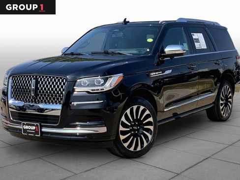 Certified 2023 Lincoln Navigator Black Label AWD/4WD image 1