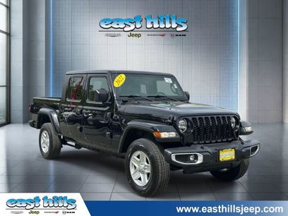 Certified 2022 Jeep Gladiator Sport
