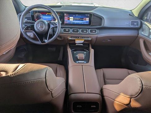 New 2026 Mercedes-Benz GLS 450 4MATIC image 13