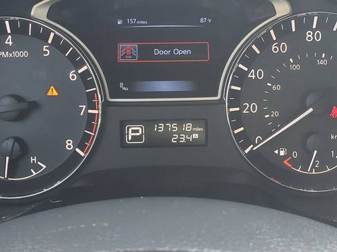 Used 2014 Nissan Altima 2.5 SL w/ Technology Package FWD image 14