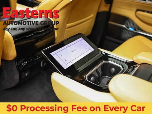 Used 2025 Jeep Grand Wagoneer Series III w/ Rear Seat Video Group 1 AWD/4WD image 24