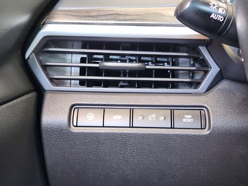 Used 2023 Nissan Altima 2.5 SL FWD image 22