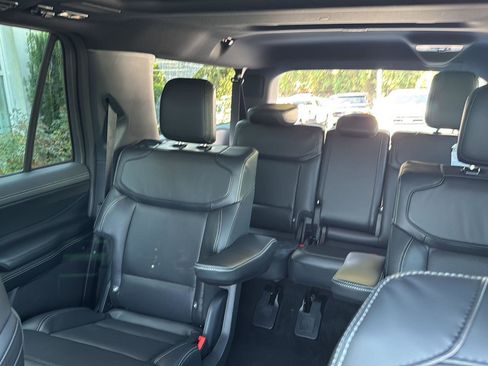 New 2025 Ford Expedition Max Platinum AWD/4WD image 28