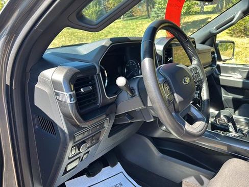 Certified 2022 Ford F150 XLT w/ Equipment Group 302A High image 13