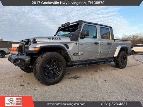 Used 2021 Jeep Gladiator Sport image 1