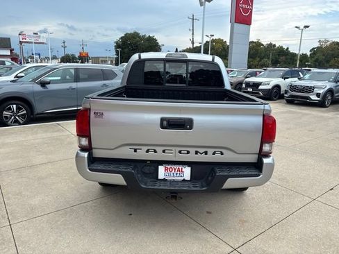 Used 2022 Toyota Tacoma SR w/ SR Convenience Package RWD image 6